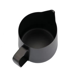 Tejhabos kancsó 4Barista